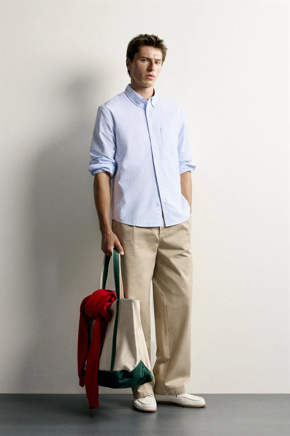 Рубашка Oxford стандартного кроя с текстурированной поверхностью. ZARA, striped