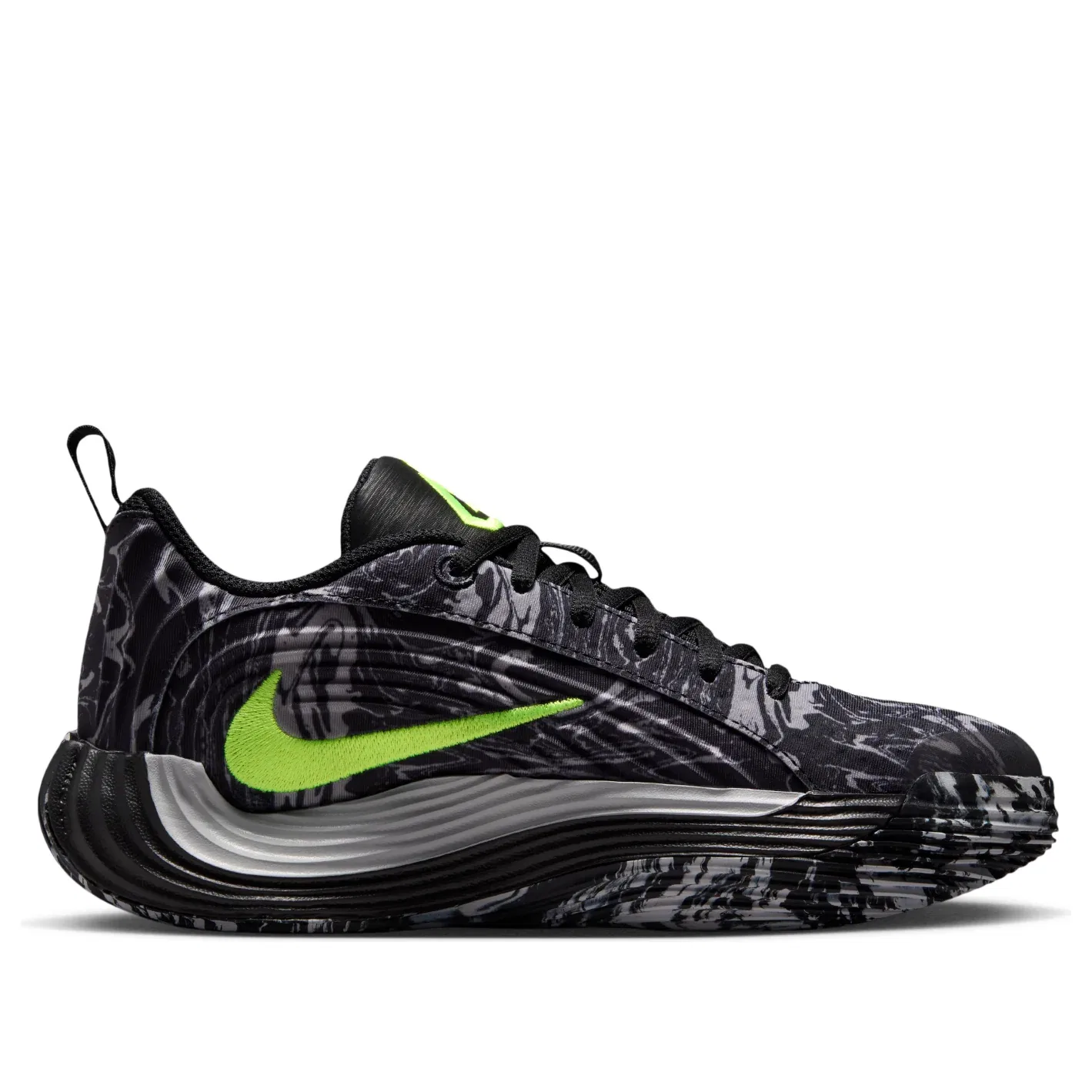 Детские кроссовки с синтетическим верхом Giannis Immortality 5 'Black Volt' Nike, Black/Volt/Light Smoke Grey — фото 2