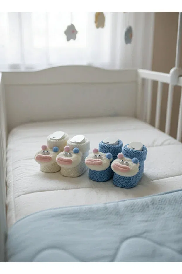 Детские пинетки трикотажные с принтом Care Hiciw, Blue & White