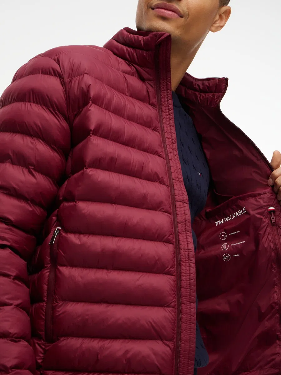 Куртка TOMMY HILFIGER межсезонья, цвет ягодный — фото 4