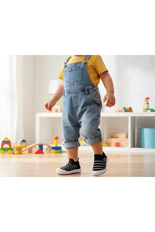 Детские туфли для новорожденных с полосками Walkids, Black Transparent — фото 3