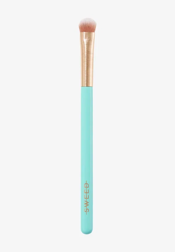 Кисть для теней синтетическая 06 Eyeshadow Brush Sweed, Deep 05