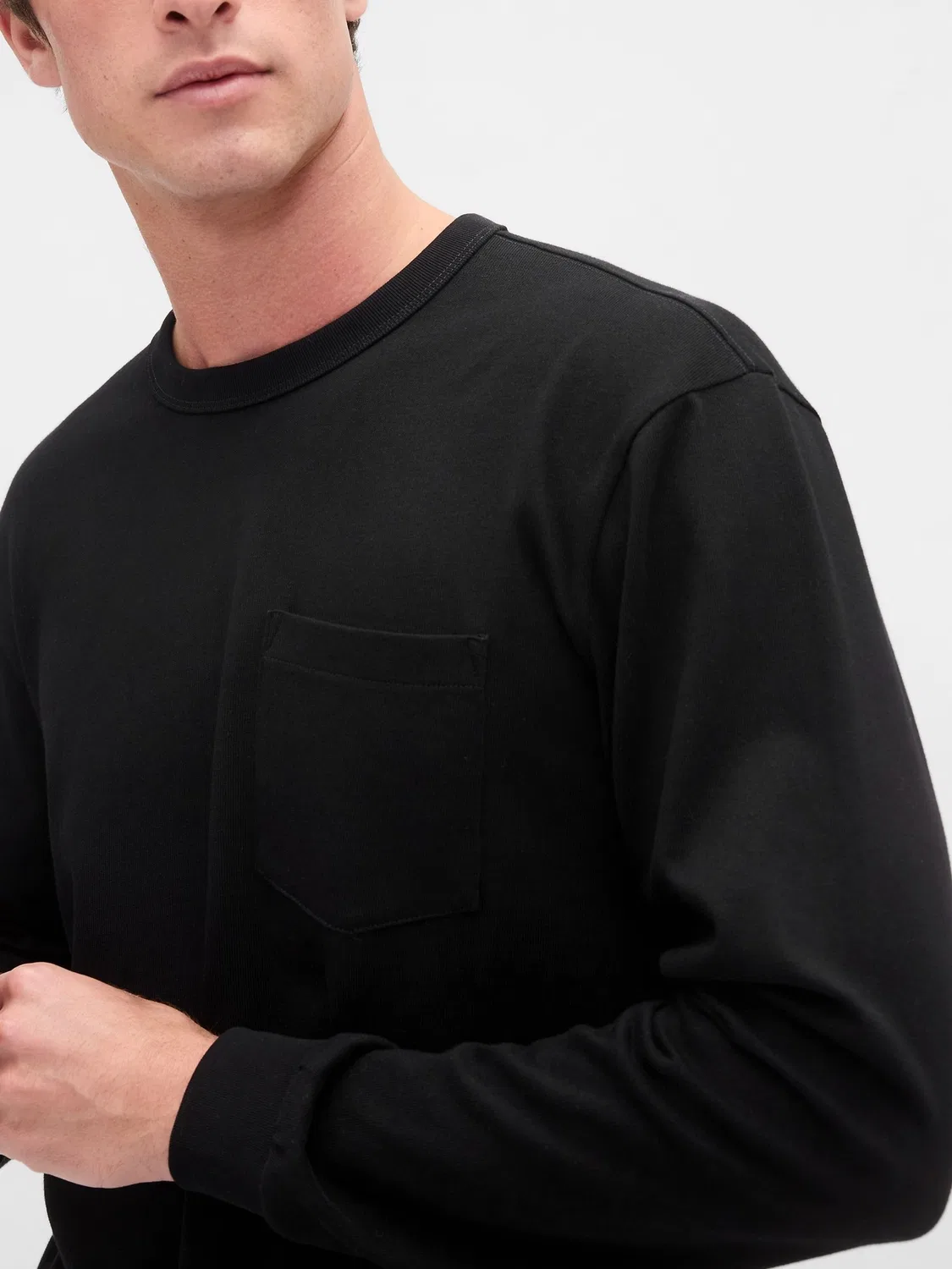Футболка Gap Heavyweight Relaxed, черный — фото 4