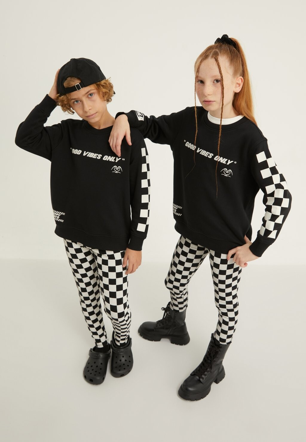 

Толстовка Unisex Yourturn Kids, черный