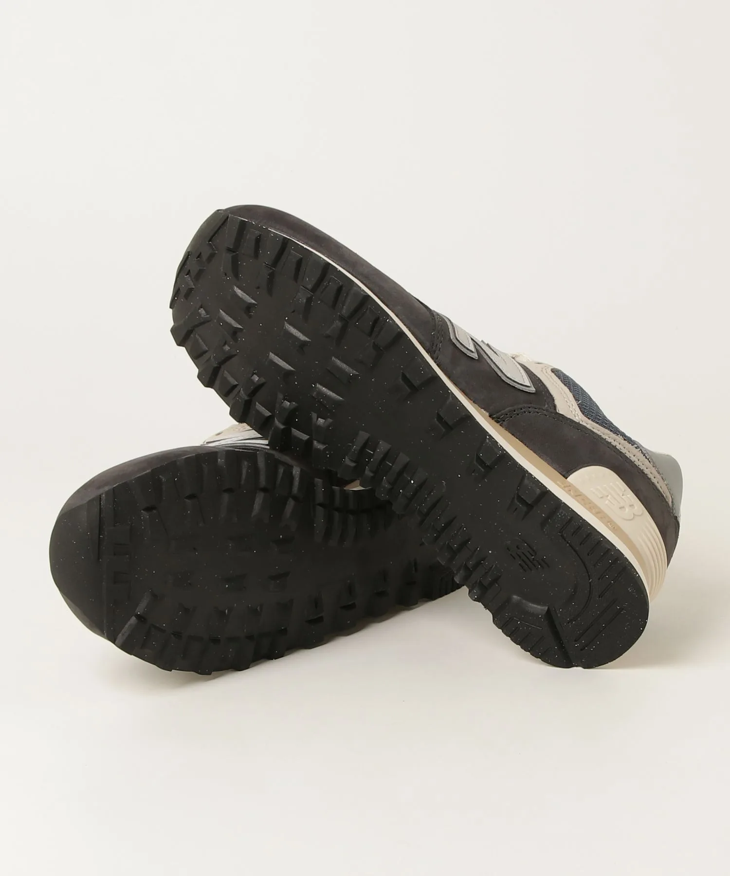 Мужские кроссовки из натуральной кожи New Balance 574 Classic черные — фото 3