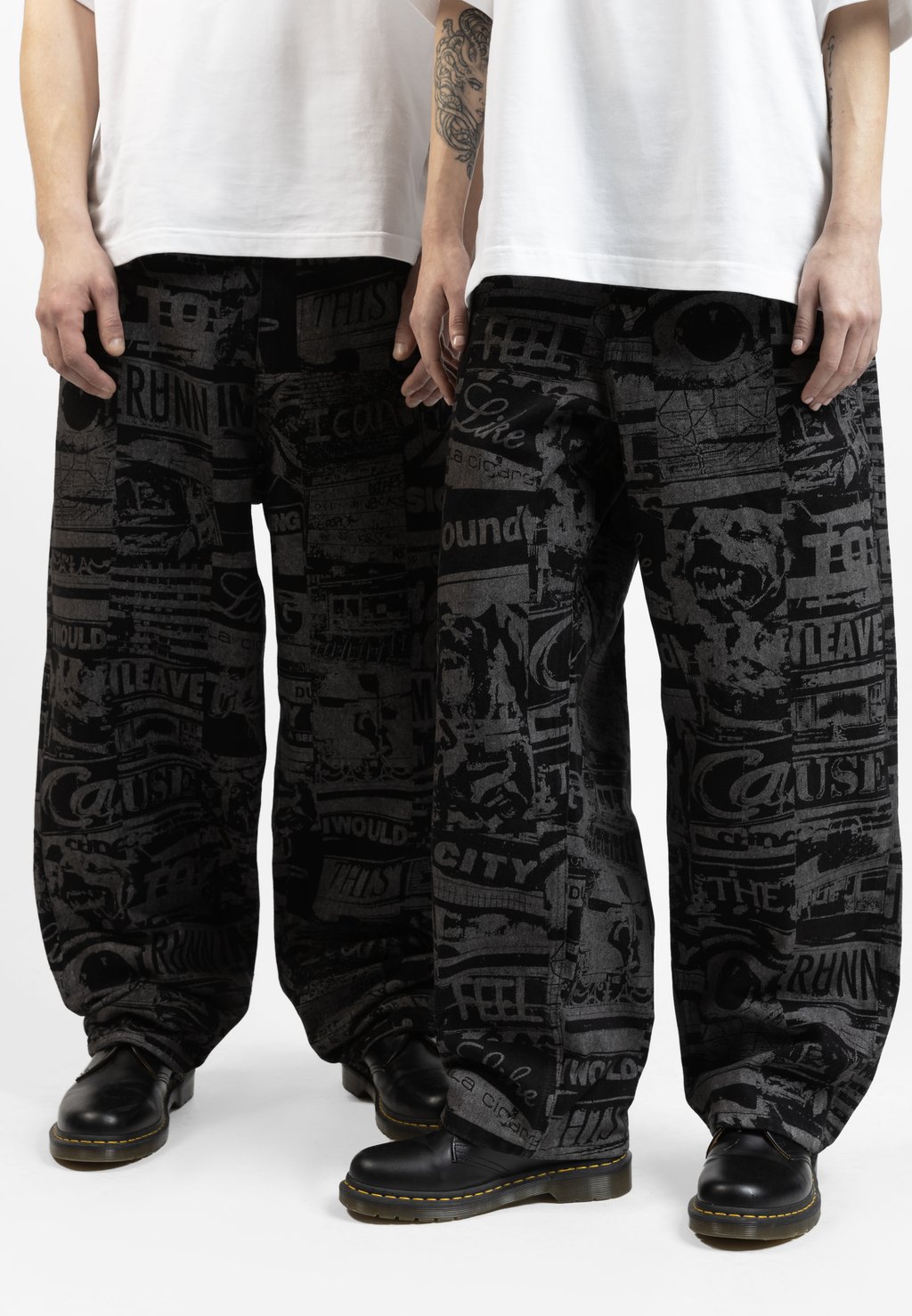 

Мешковатые джинсы MIND CASPER UNISEX Wasted Paris, черный