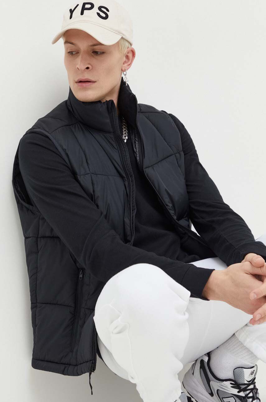 

Жилет Hollister Co., черный