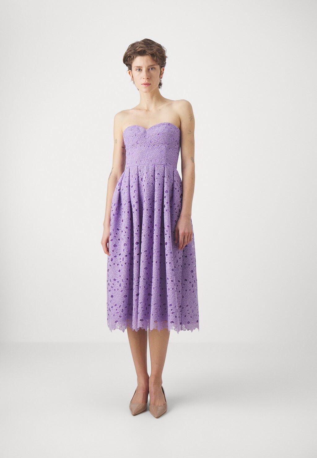 

Коктейльное платье MIDI LENGTH CORSAGE DRESS Swing, мальва
