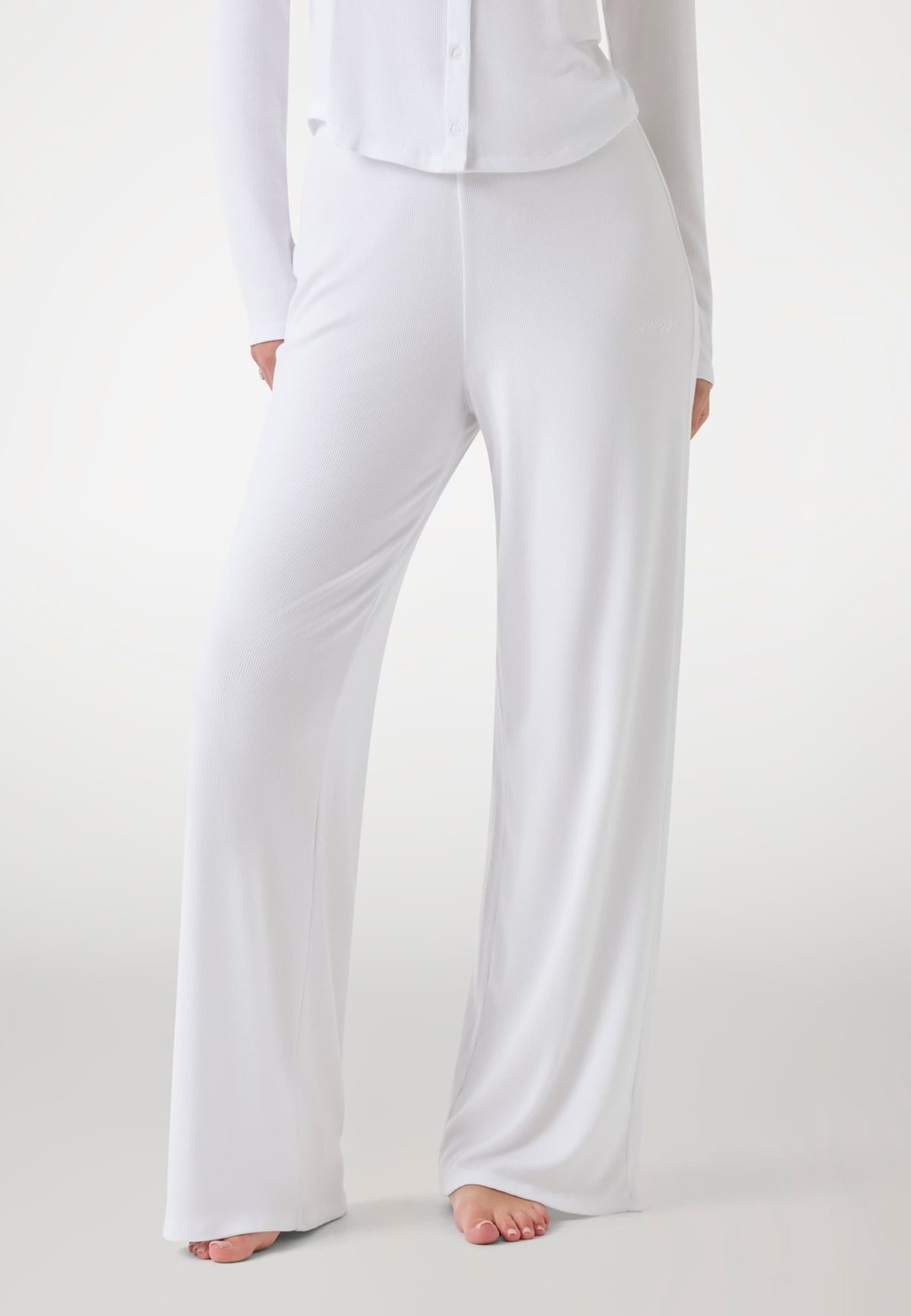 

Пижамные штаны LIA RELAXED FIT Guess, белый