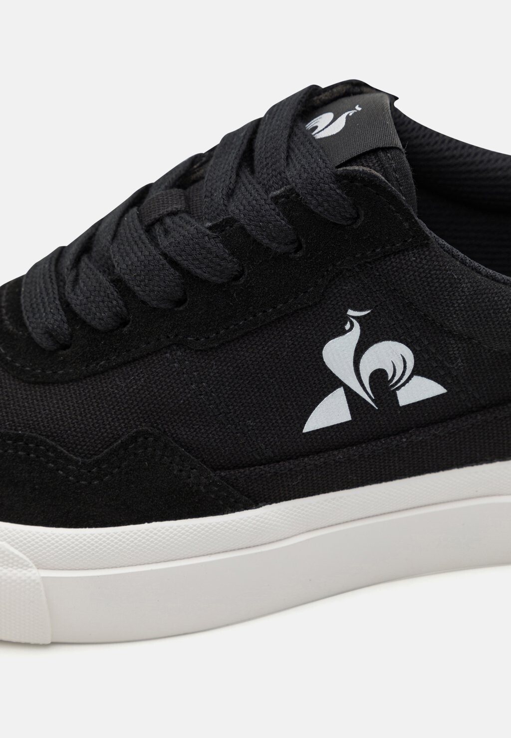 

Кроссовки на шнуровке LCS OLLIE le coq sportif, черный
