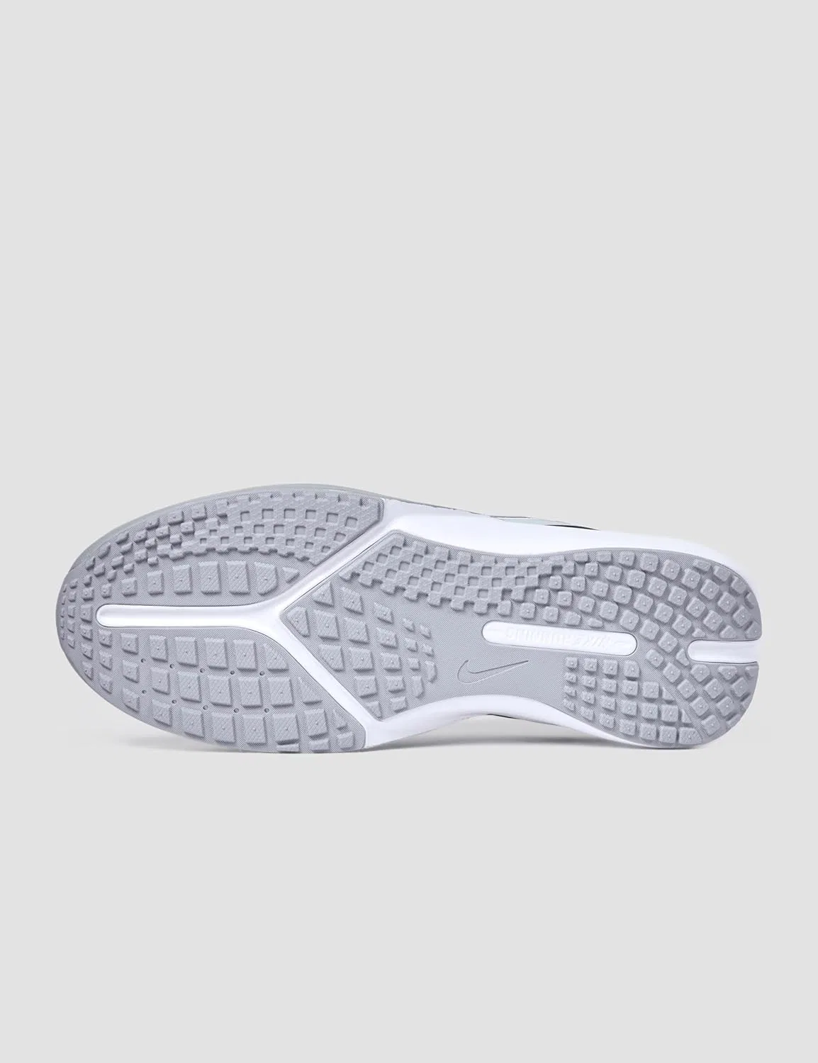 Детские беговые кроссовки Nike Sonic Fly FZ0017, Black White Wolf Grey — фото 3