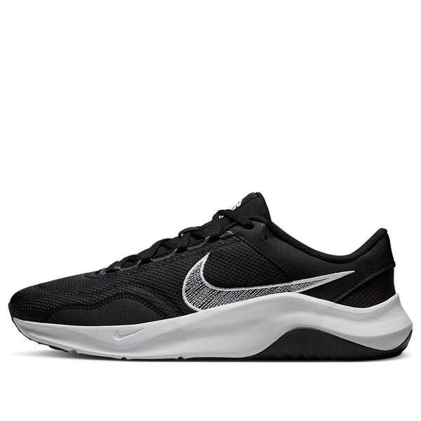 

Кроссовки legend essential 3 next nature Nike, черный