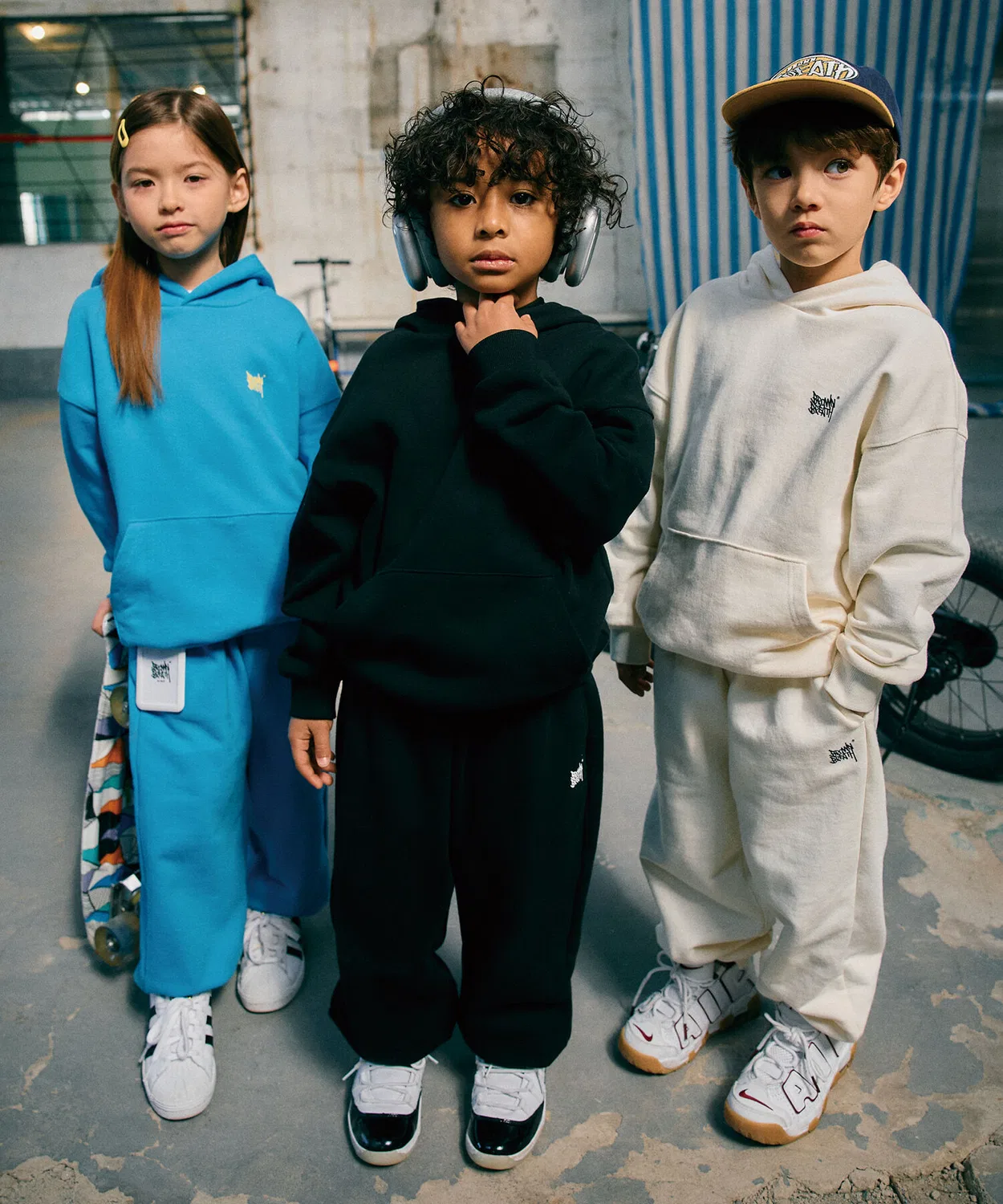 Детский спортивный костюм с худи и брюками от Brownbreath Kids