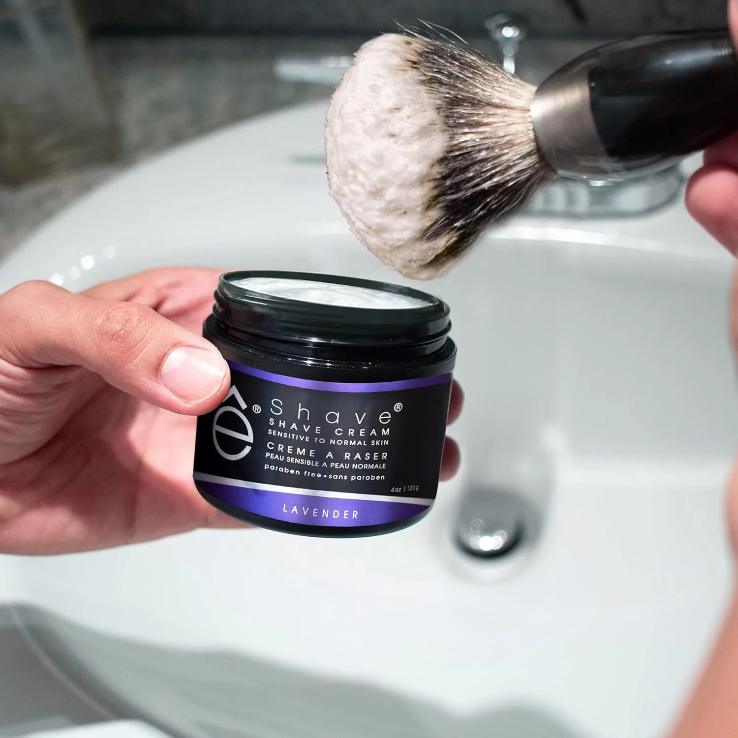 Крем для бритья eShave для мужчин со вкусом лаванды предотвращает раздражение и ожоги после бритья, образует обильную пену для мягкого, шелковистого и максимально гладкого бритья. — фото 3