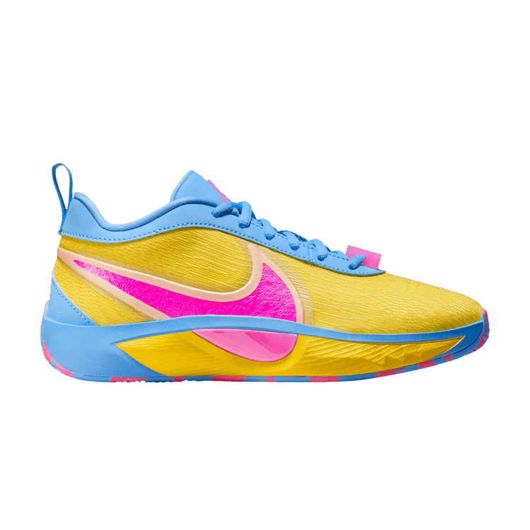 

Кроссовки Candy Funhouse x Giannis Freak 6 GS 'Candy', желтый