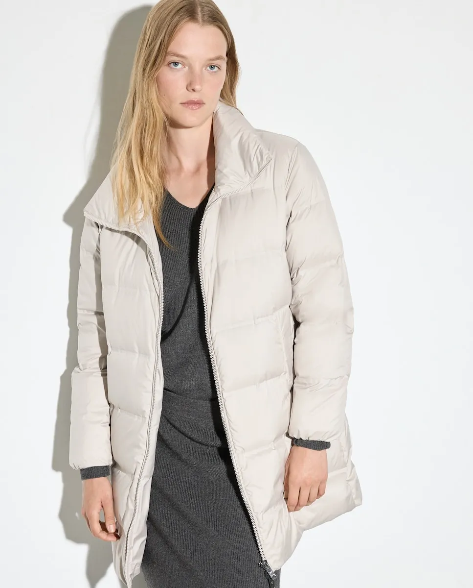 

Длинный гладкий пуховик из мура Woman El Corte Inglés, бежевый