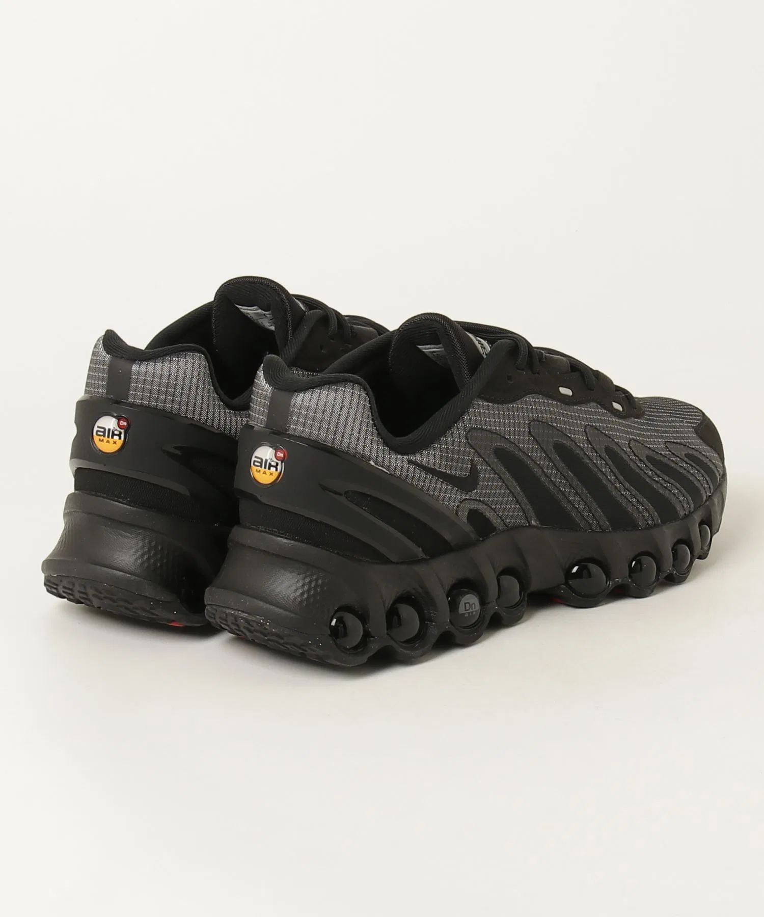 Мужские кроссовки NIKE AIR MAX DN8 SE — фото 2