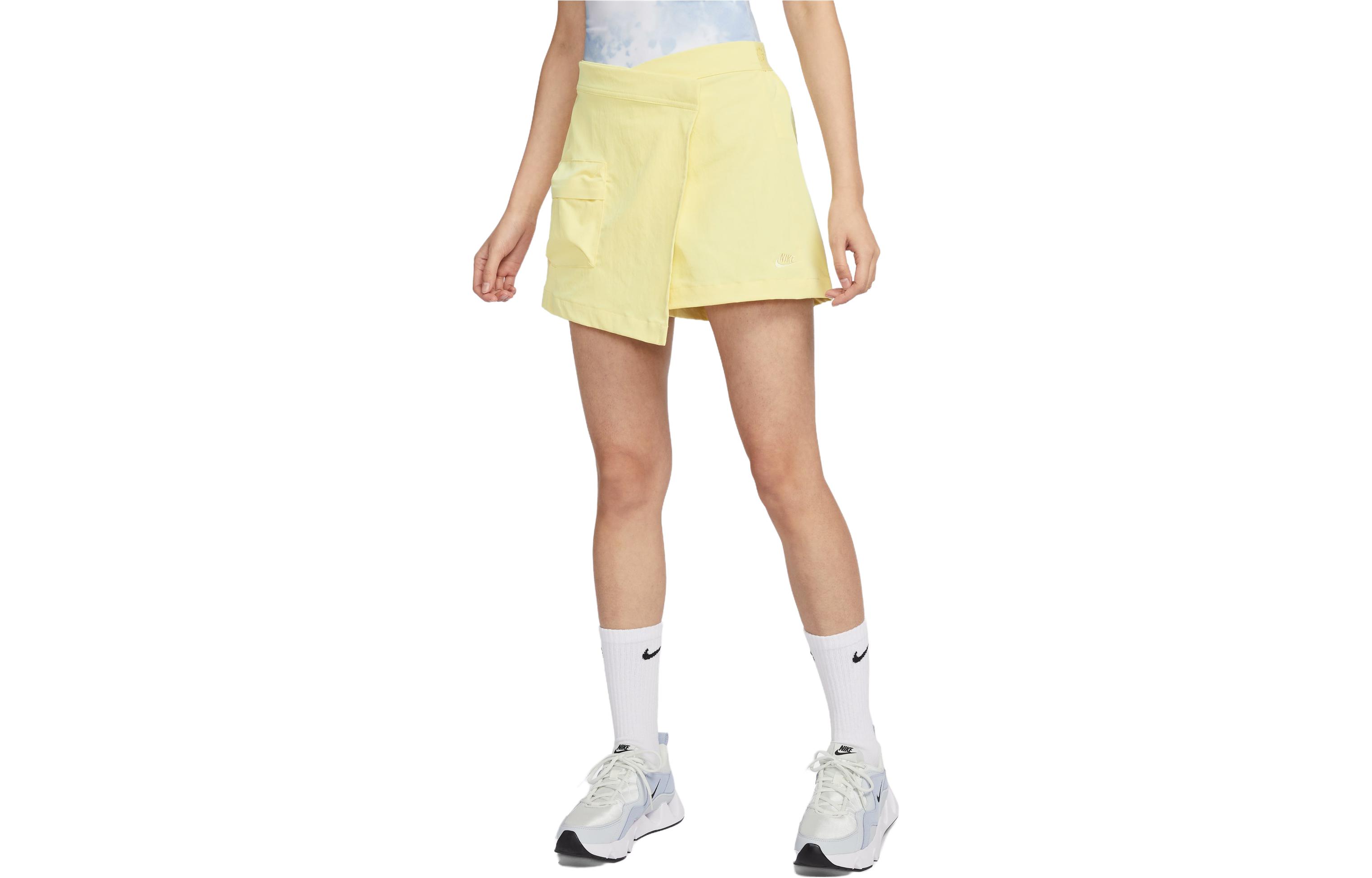 

Спортивная одежда Техническое описание Повседневные короткие юбки Женские Светло-лимонные Nike