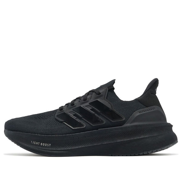 

Кроссовки ультрабуст 5 Adidas, черный