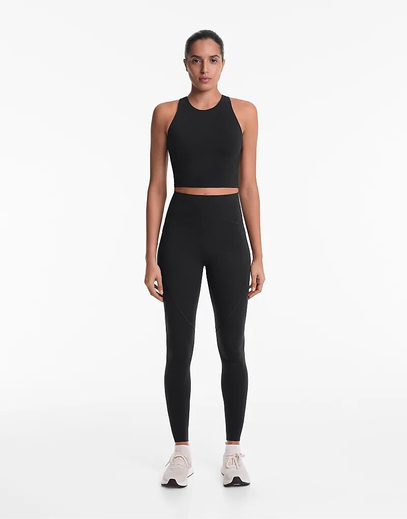 

Майка-топ Oysho Compressive черного цвета