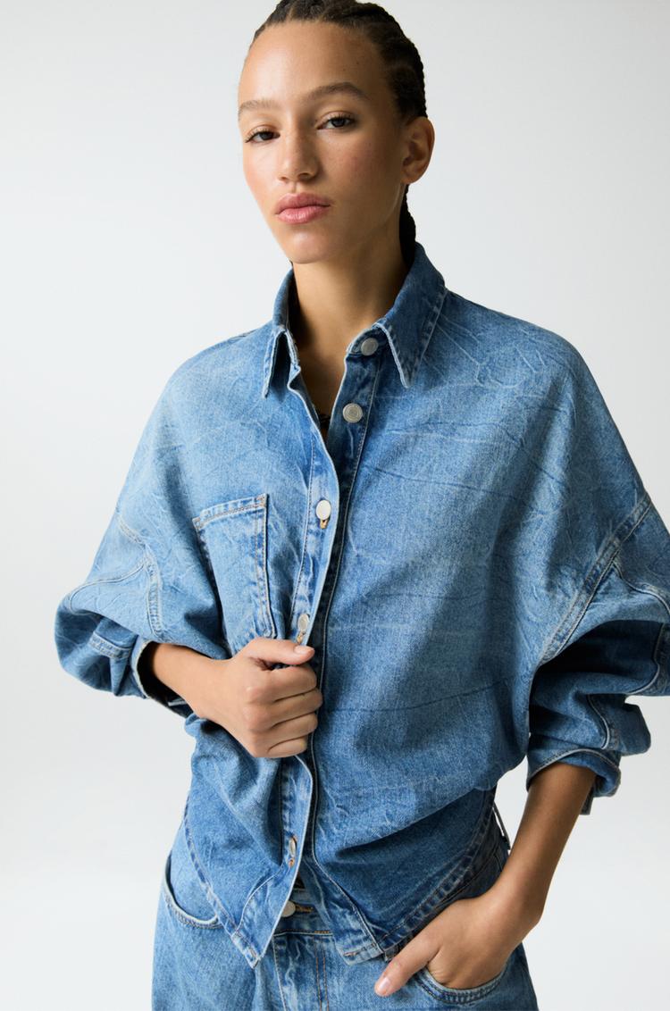 

Укороченная джинсовая рубашка Pull And Bear, синий