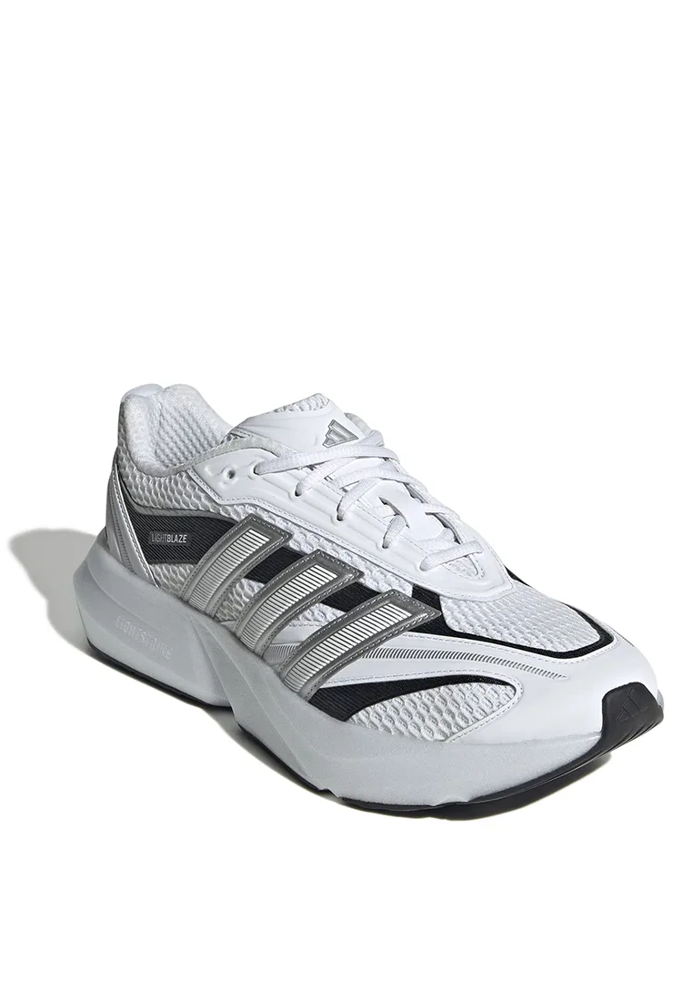 Кроссовки мужские Lightblaze Glow Adidas, белый/черный — фото 2
