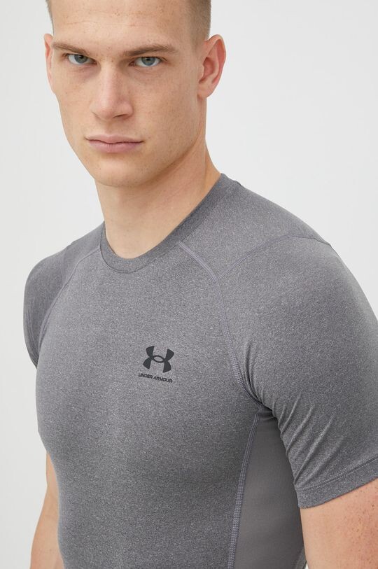 

Тренировочная футболка Under Armour, серый