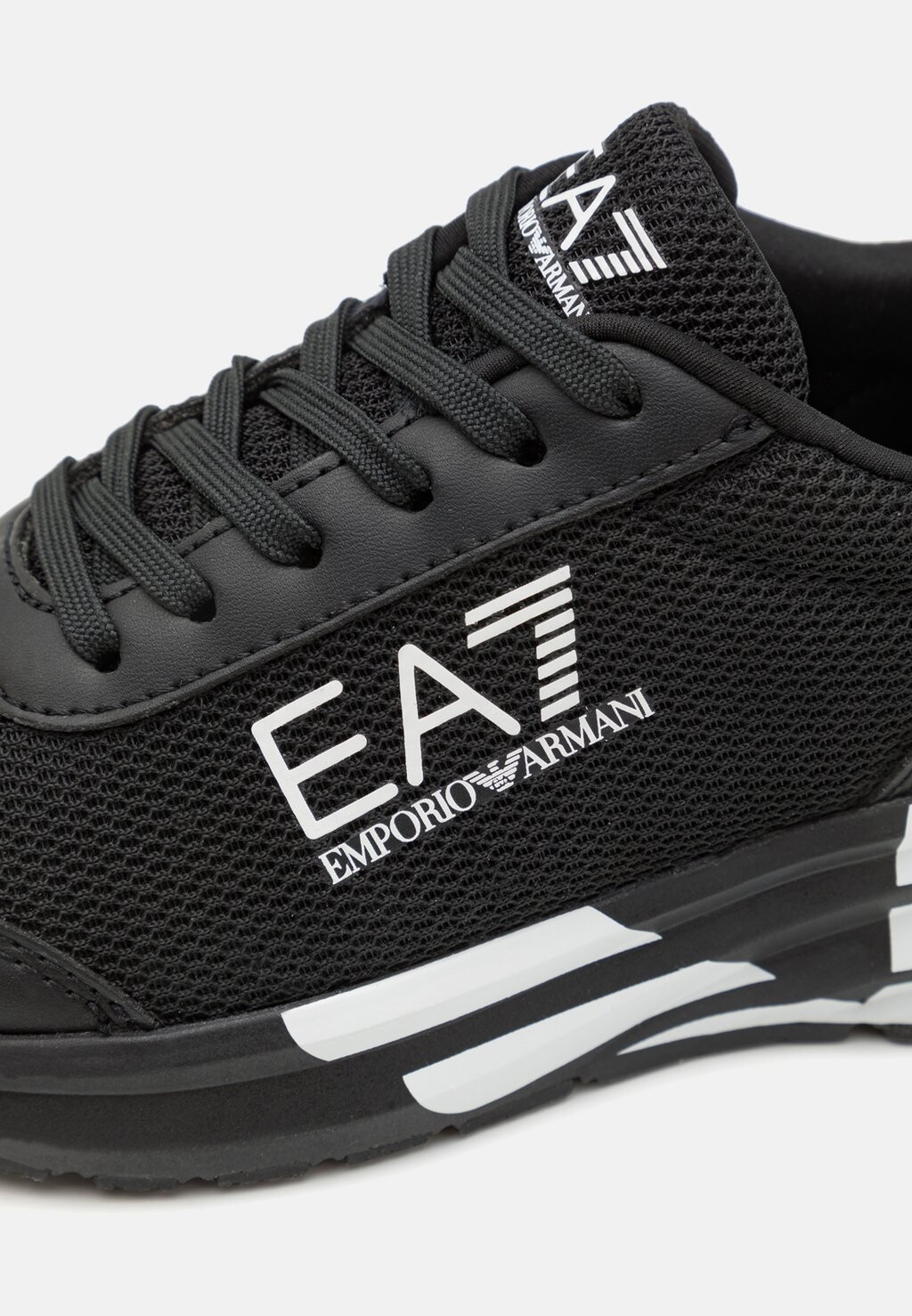 

Кроссовки UNISEX EA7 Emporio Armani, черный
