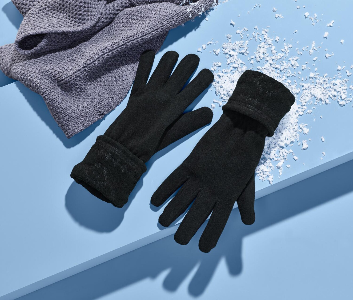 

Перчатки из микрофлиса Tchibo, черный с тиснением в тон