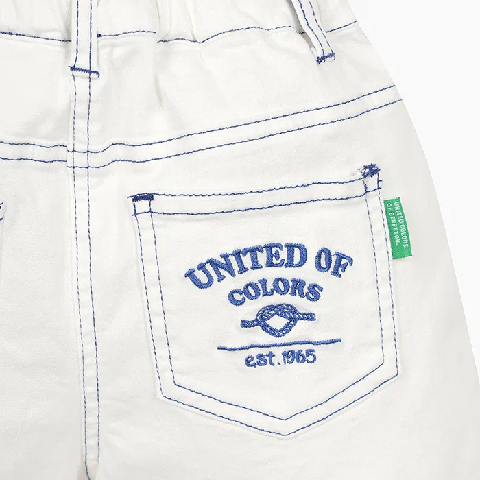 Детские цветные джинсовые шорты белые от Benetton Kids — фото 4