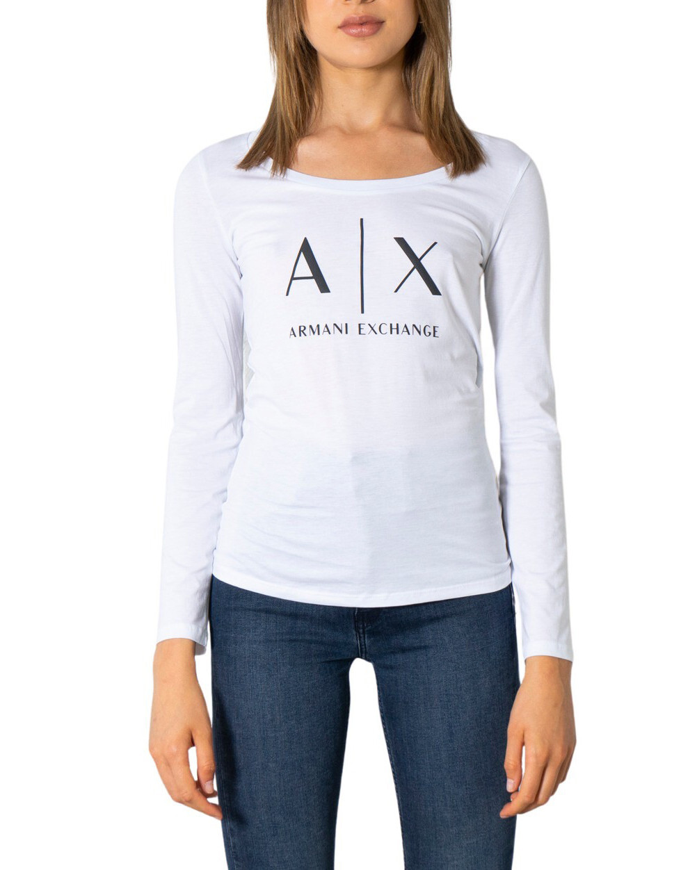 

Лонгслив женский Armani Exchange с логотипом бренда на груди, белый