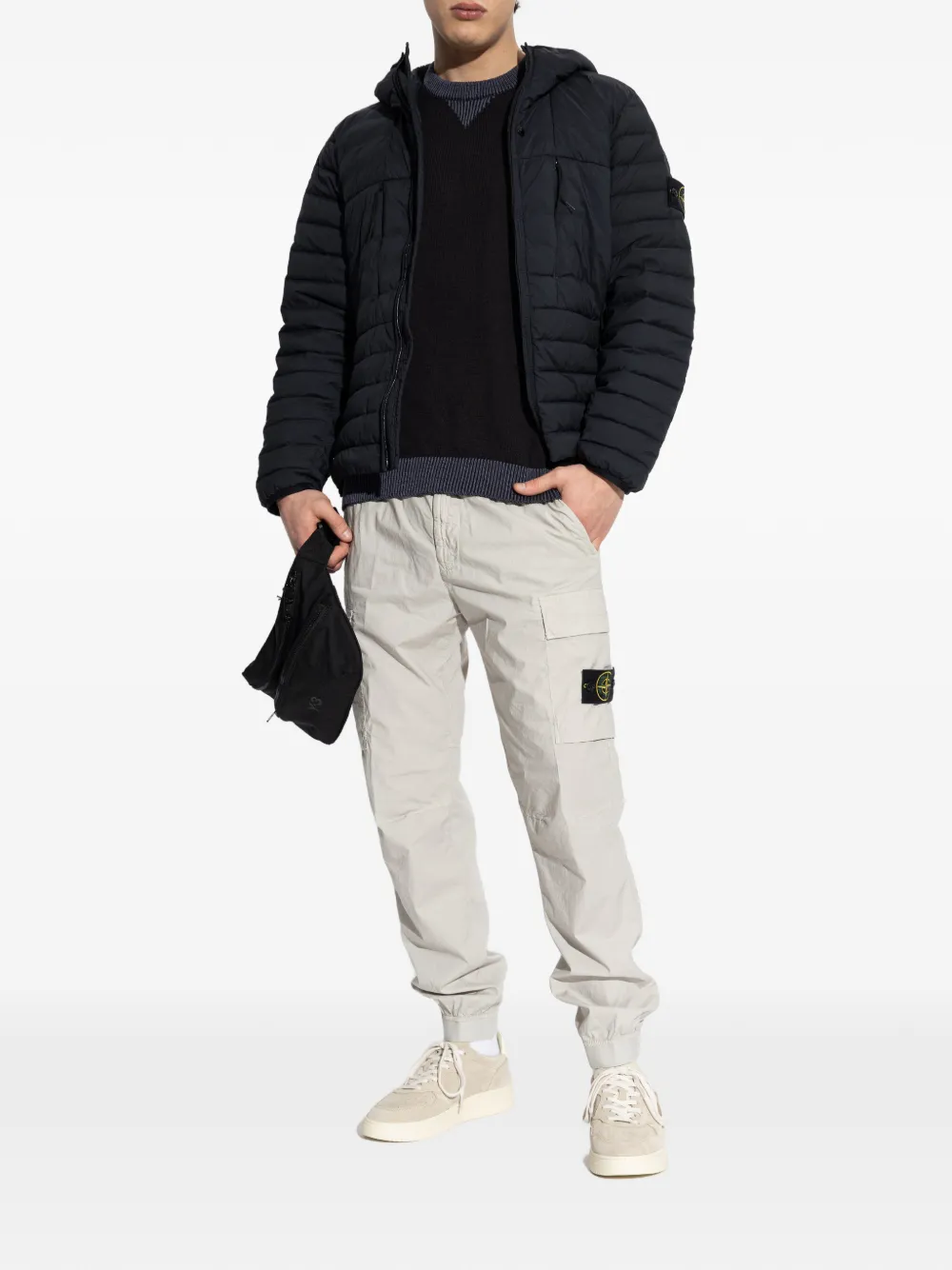 Свитер с круглым вырезом и нашивкой с логотипом Stone Island, черный — фото 2