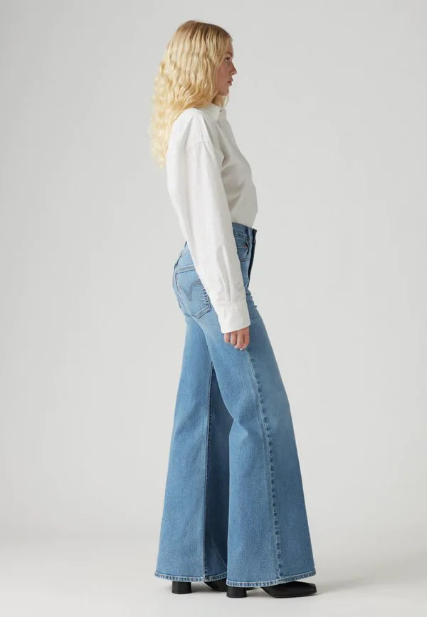 Расклешенные джинсы с колокольчиками на груди Levi'S, Blu Denim — фото 4
