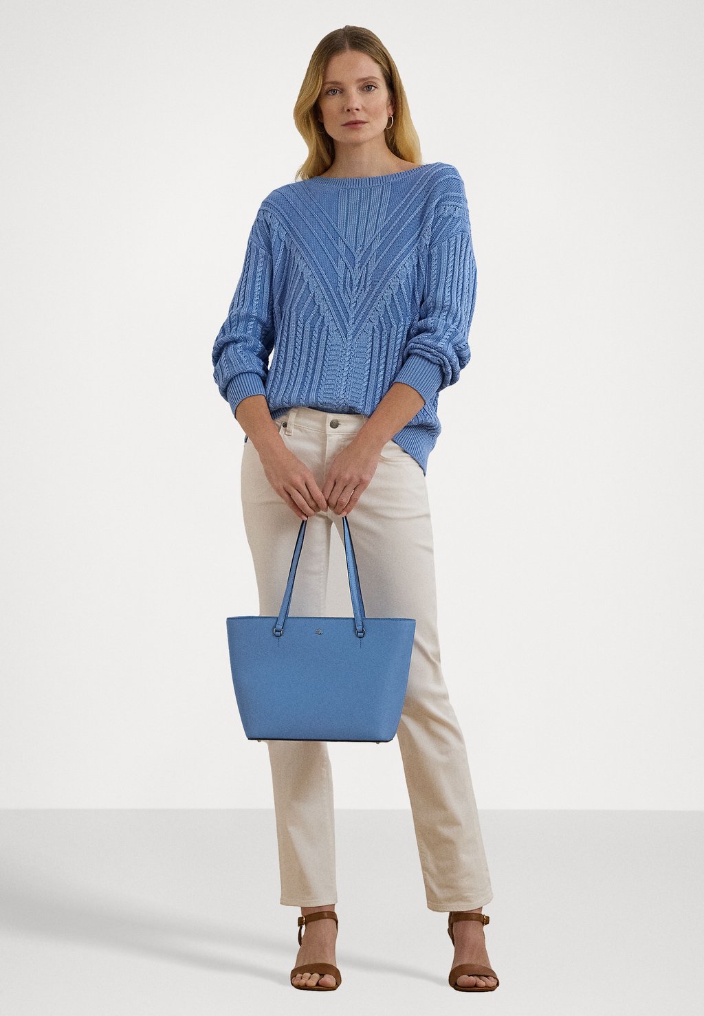 

Сумка CROSSHATCH LEATHER MEDIUM KARLY TOTE Lauren Ralph Lauren, синий