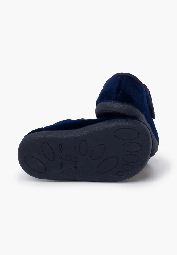 Пинетки-носочки Merceditas barefoot tira adherente baby shoes Pisamonas, темно-синий — фото 4