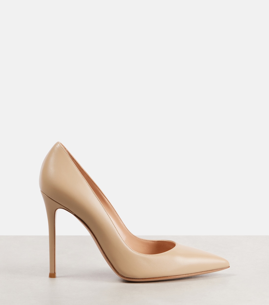 Туфли-лодочки Gianvito 105 из кожи Gianvito Rossi, песочный — фото 4