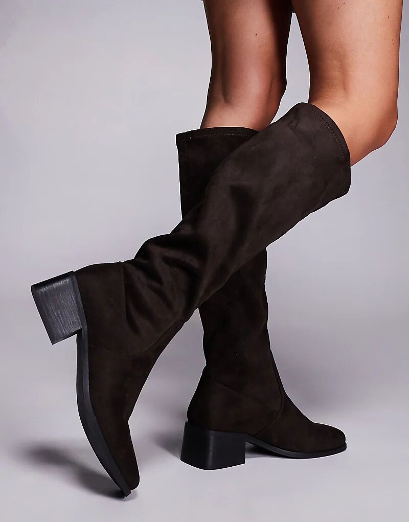 Элегантные сапоги Simmi London Xander Wide Fit из коричневой искусственной замши — фото 2