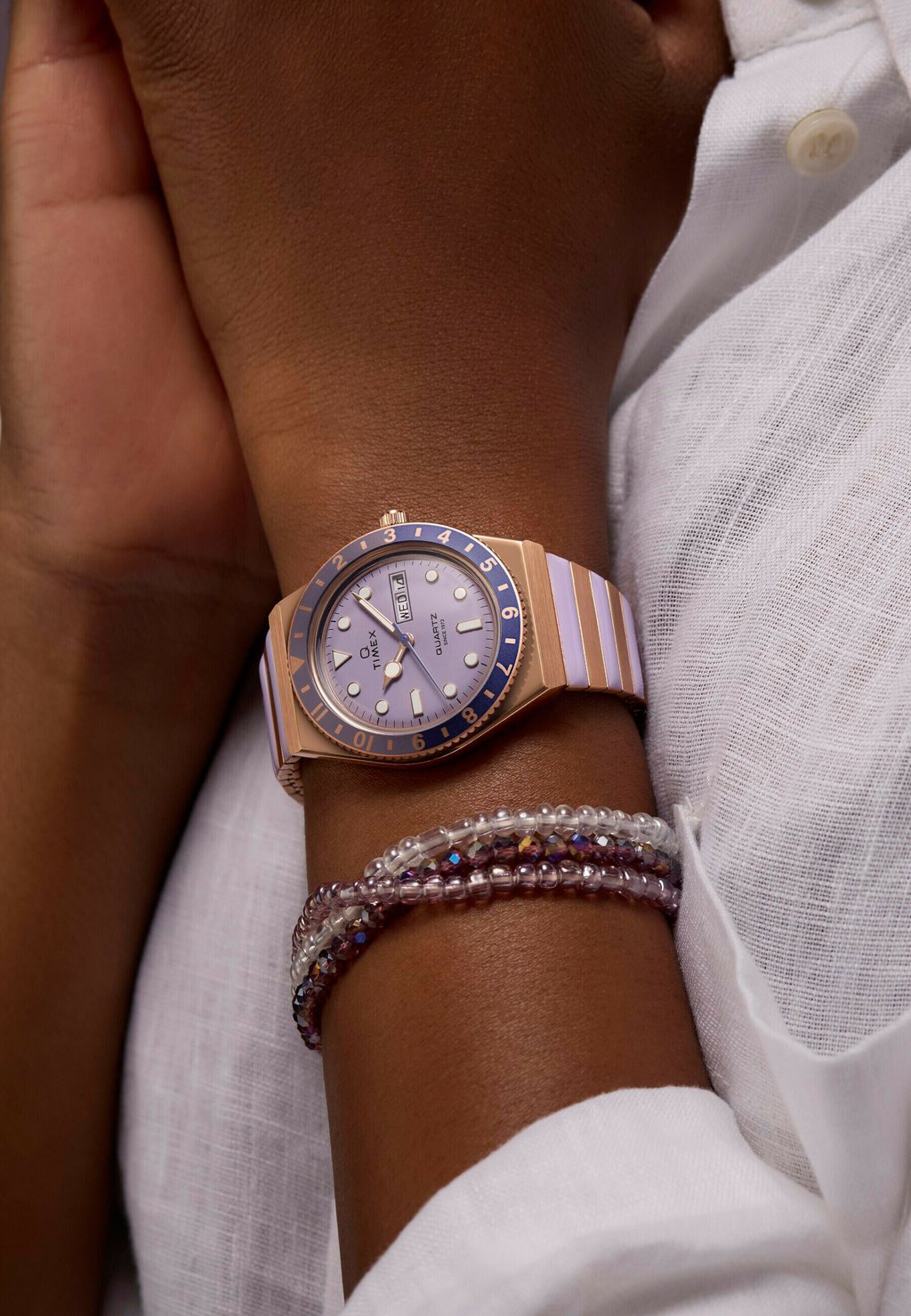 

Часы QUARTZ ANALOG Timex, фиолетовый