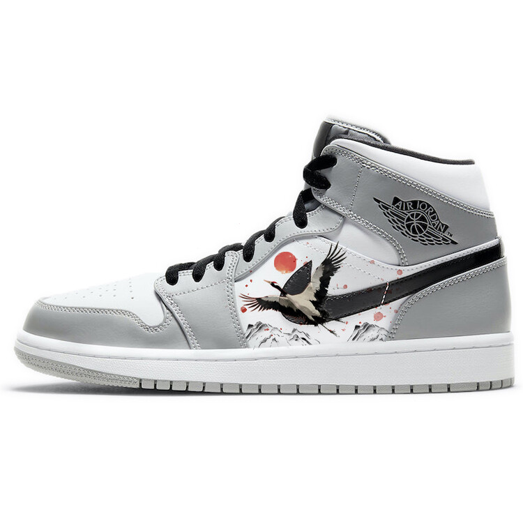 

Баскетбольные кроссовки Air 1 Vintage Men Mid-Top White/Grey Jordan, Белый, Баскетбольные кроссовки Air 1 Vintage Men Mid-Top White/Grey Jordan