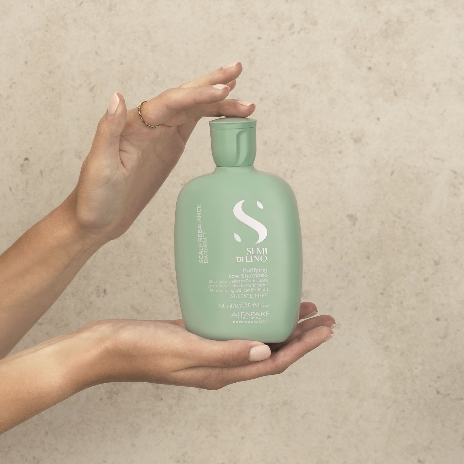 Шампунь semi di lino scalp rebalance purifying low Alfaparf Milano, объем 250 мл — фото 3