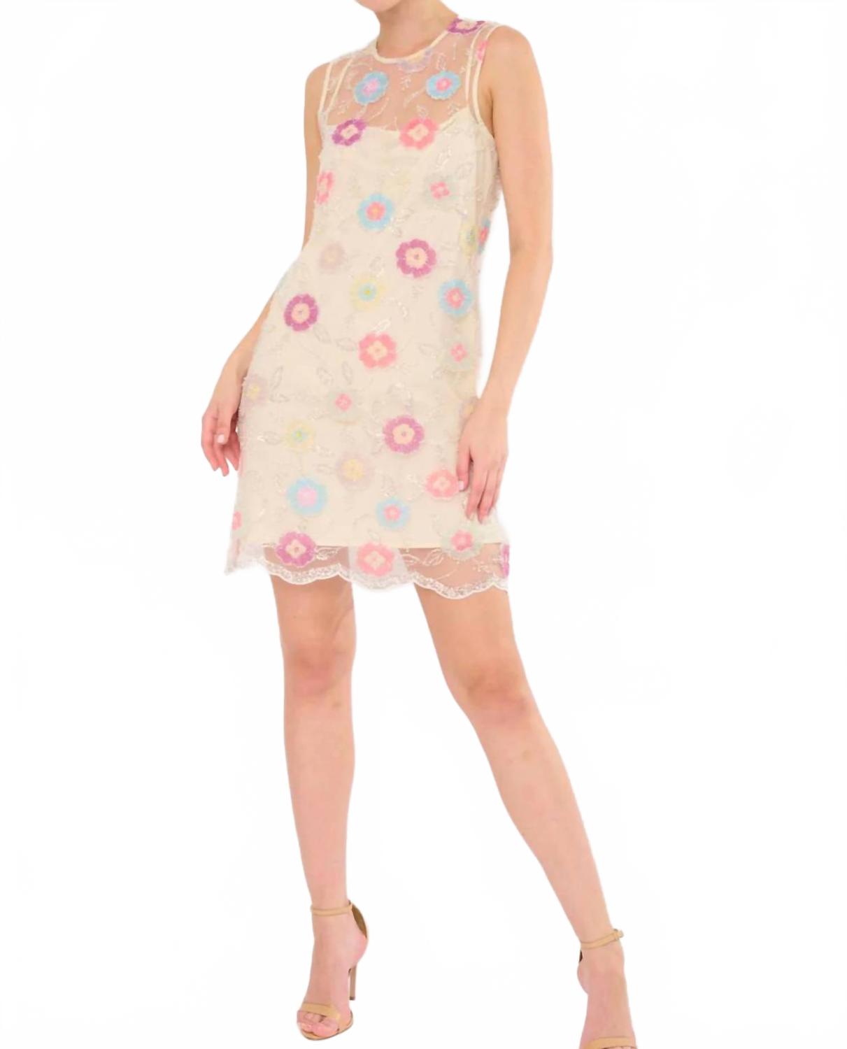 

Светлое платье Celeste Flora Bea, бежевый