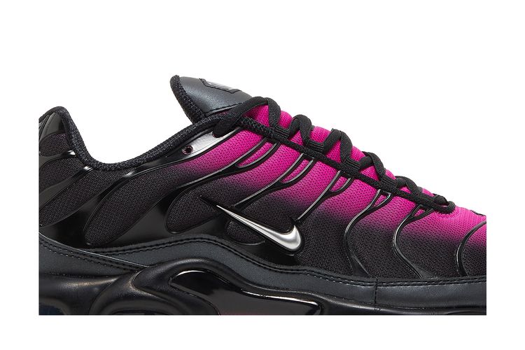 Кроссовки Air Max Plus 'Pink Black Gradient', розовый — фото 2