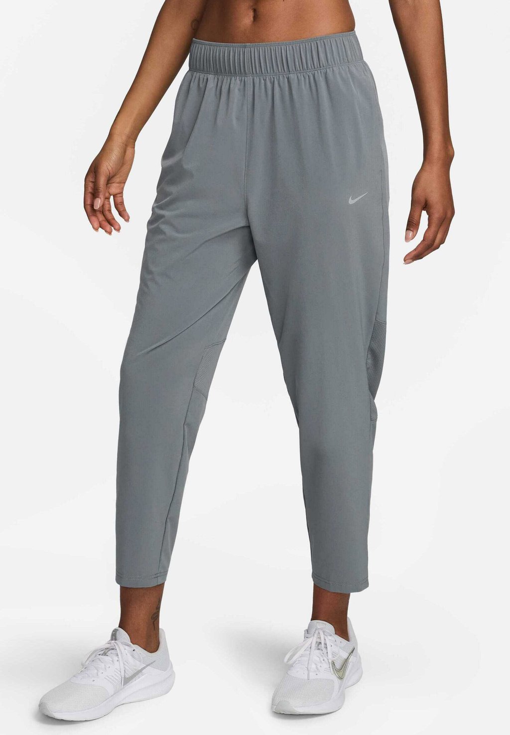 

Спортивные штаны FAST 7/8 Nike Performance, серый