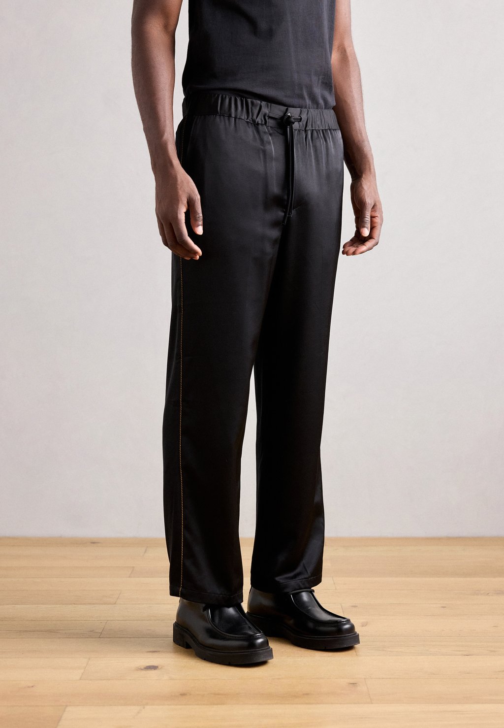 

Брюки RELAXED FIT Scotch & Soda, черный