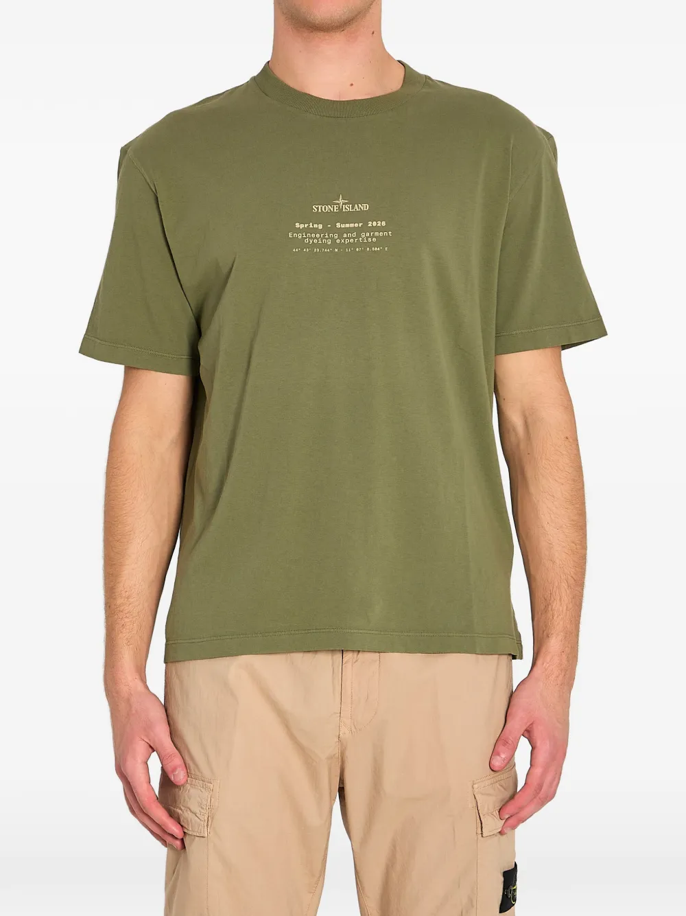 

Футболка из хлопкового джерси в рубчик с принтом Stone Island, зеленый
