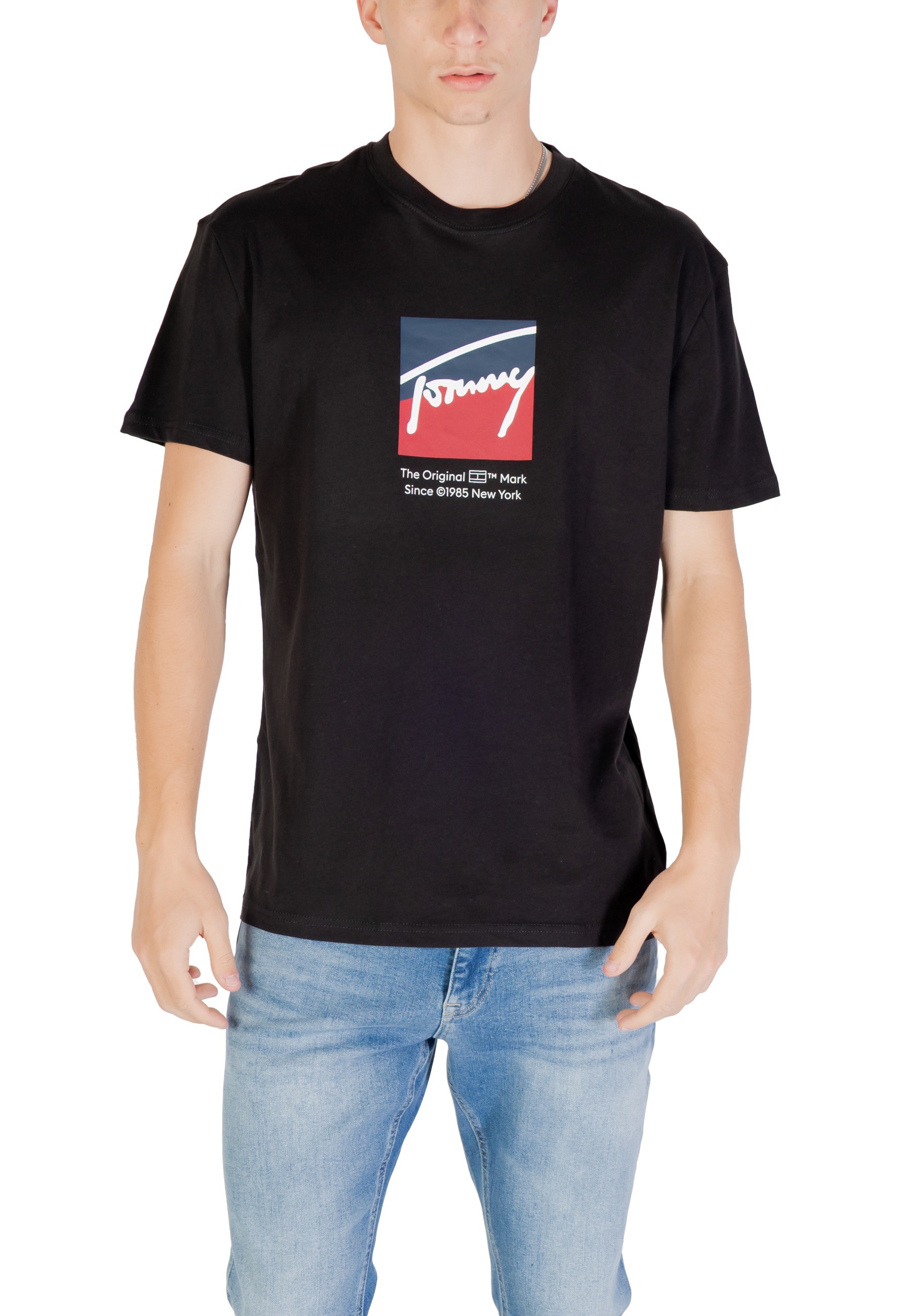 

Футболка Tommy Jeans, black