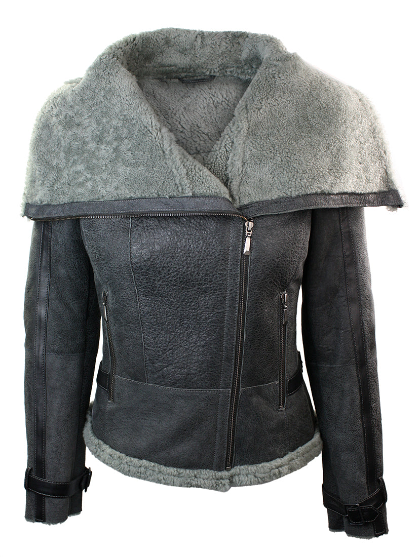 

Короткая байкерская куртка из овчины TruClothing, серый