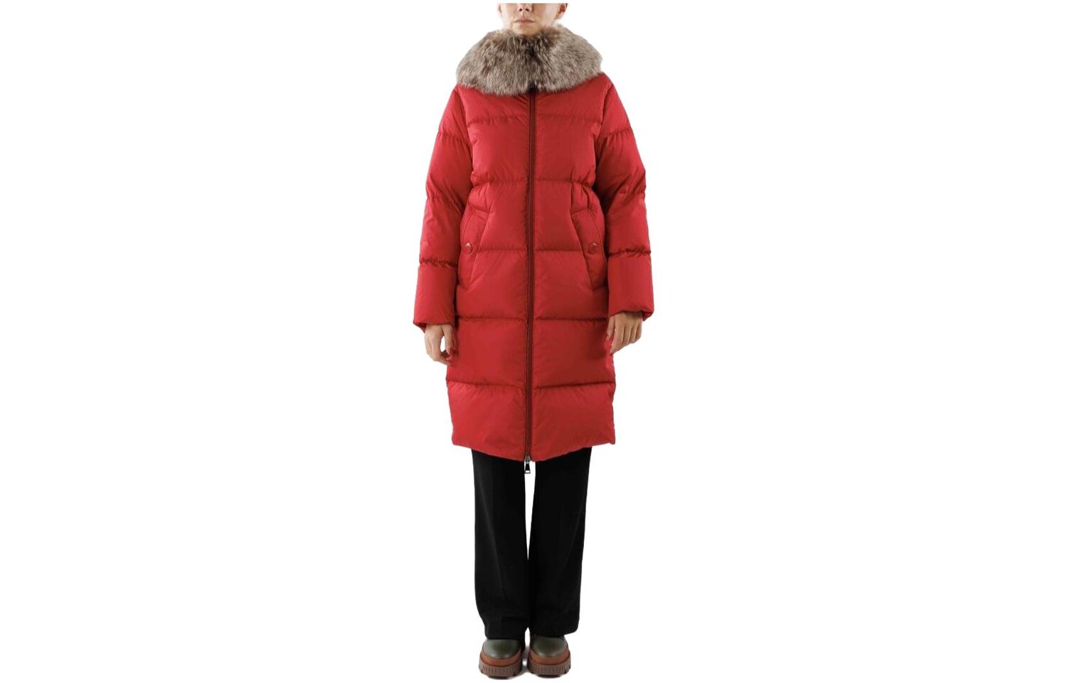 

Пуховик женский Rouge Moncler, цвет Rouge
