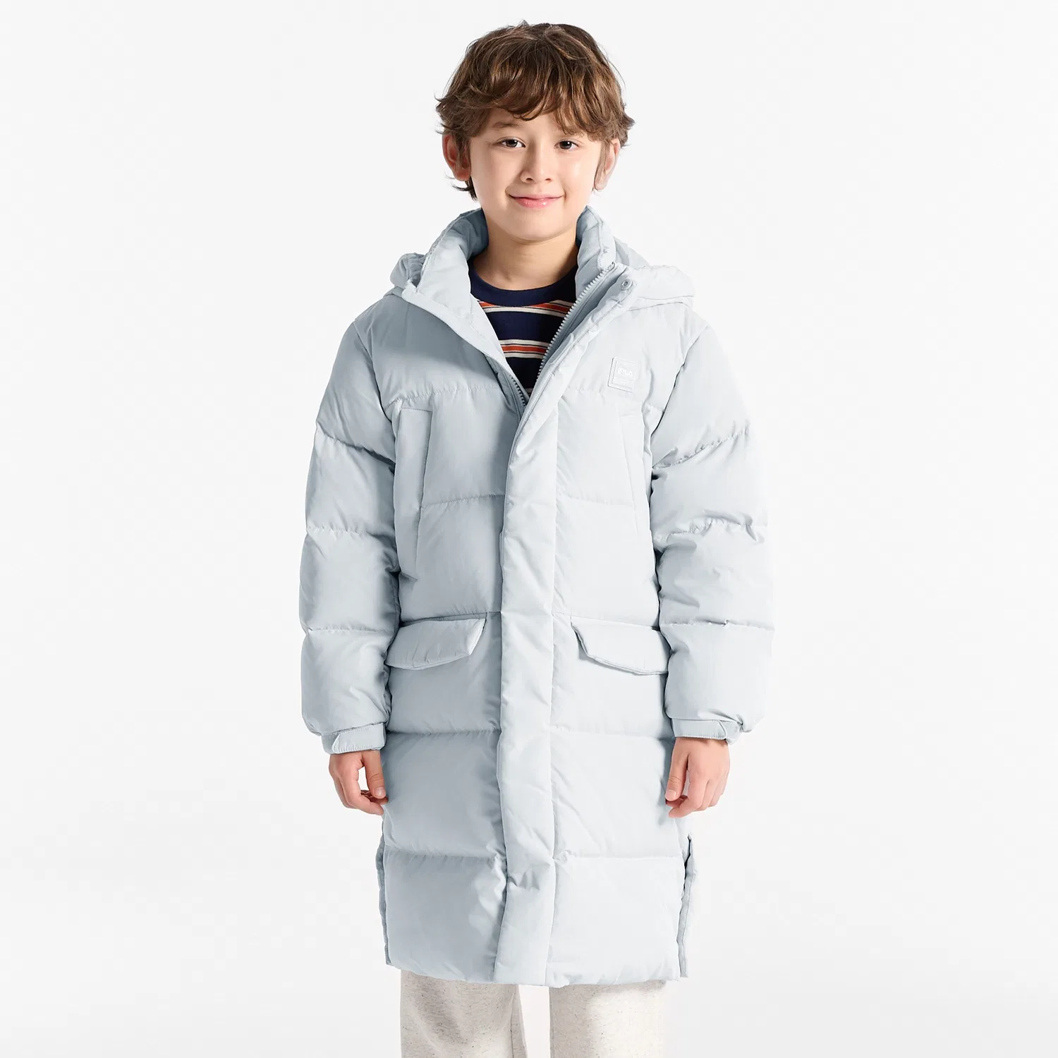 Детский серый длинный пуховик от Fila Kids