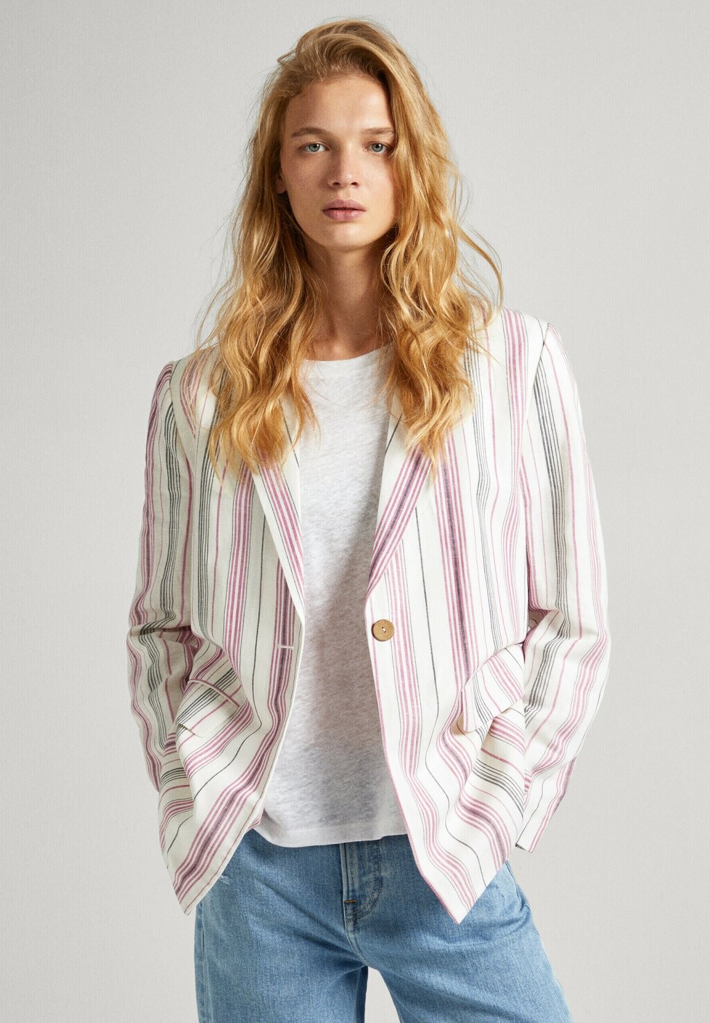 

Полупальто DELILAH Pepe Jeans, белый